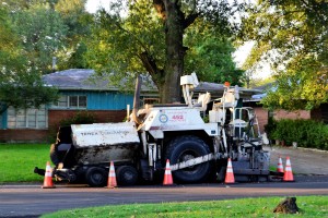 road-paving-truck-2802340_1920-300x200 Is Pothole Damage to Your Car Covered by Collision or Comprehensive Auto Insurance?